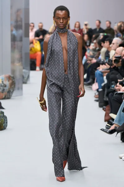 Look 42